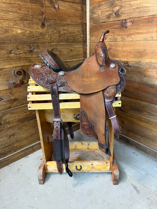 Three Forks Barrel Saddle