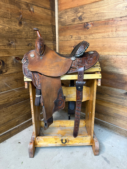 Three Forks Barrel Saddle