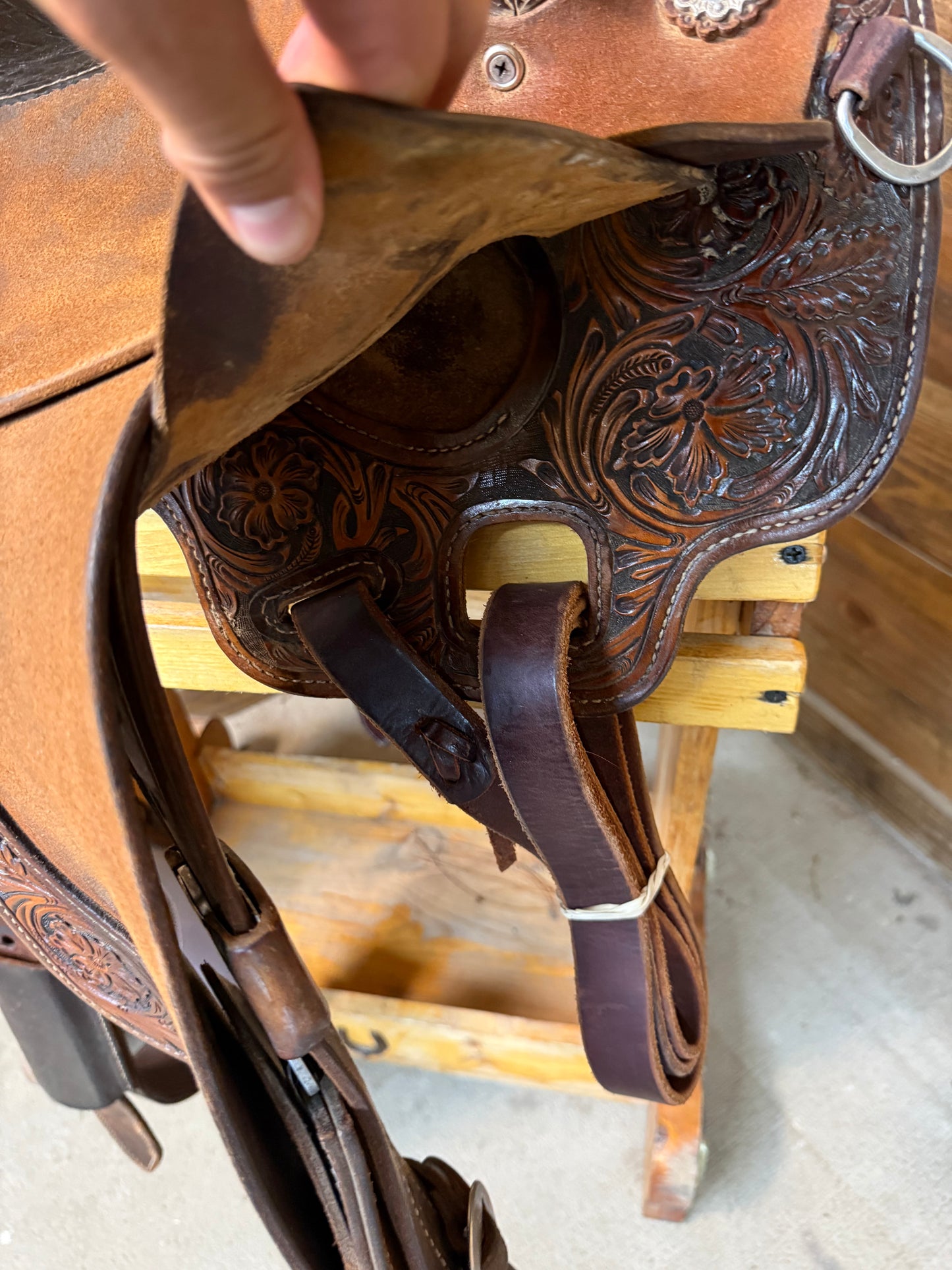Three Forks Barrel Saddle