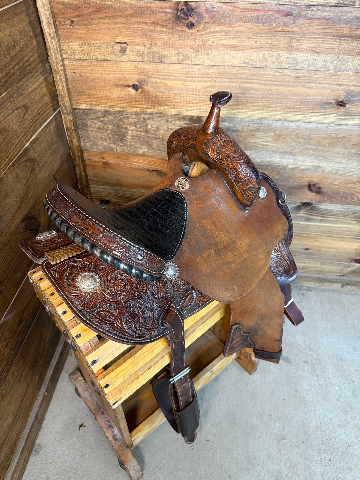 Three Forks Barrel Saddle