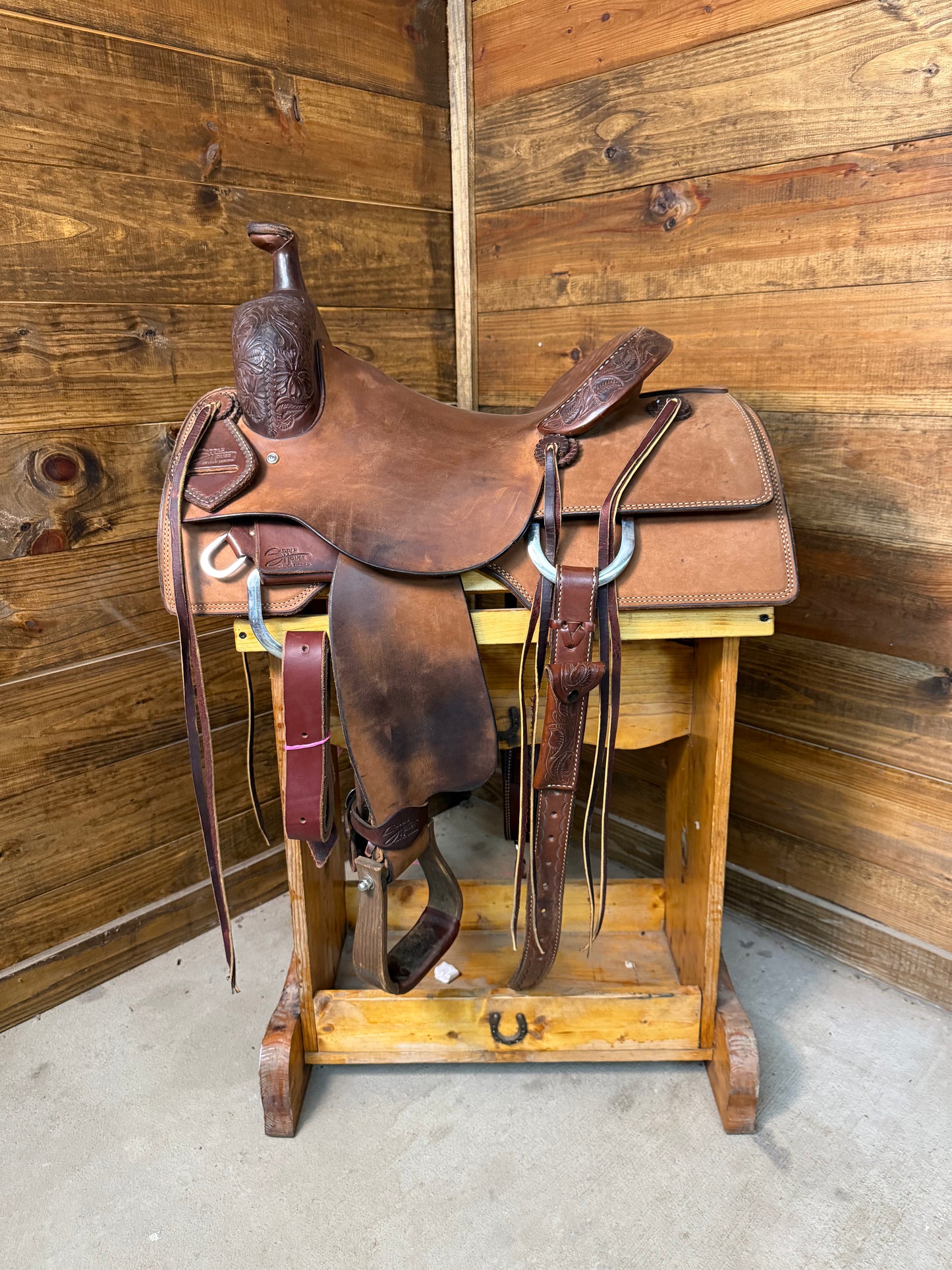 Saddle House