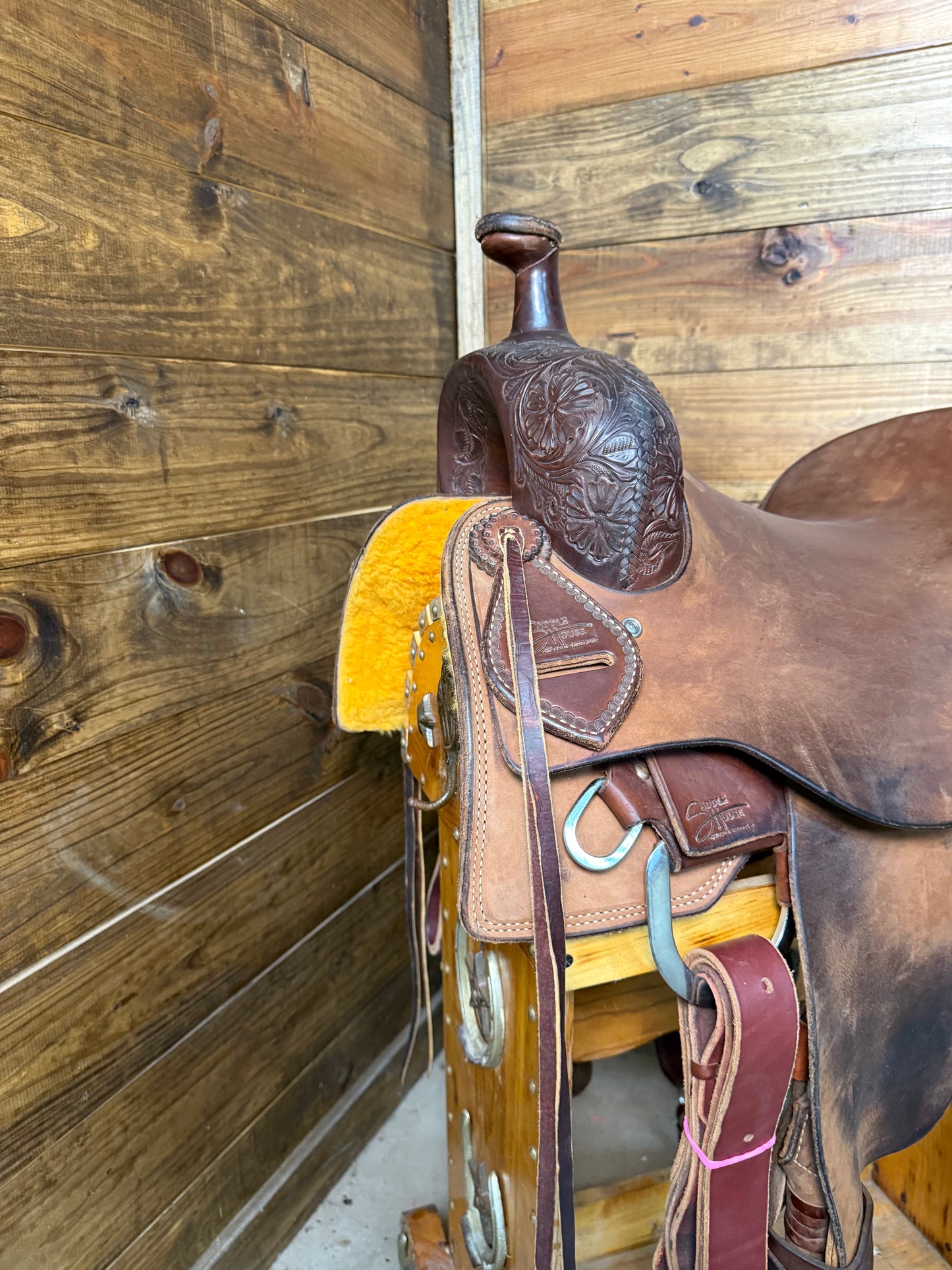 Saddle House