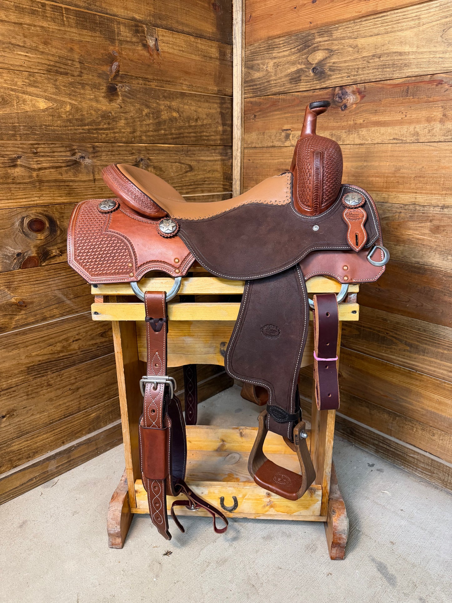 Lightweight Spinal Relief Ranch Cutter- 16.5"