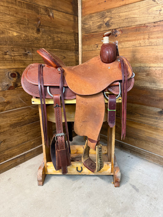 (LIKE NEW) Scott Thomas- 16"