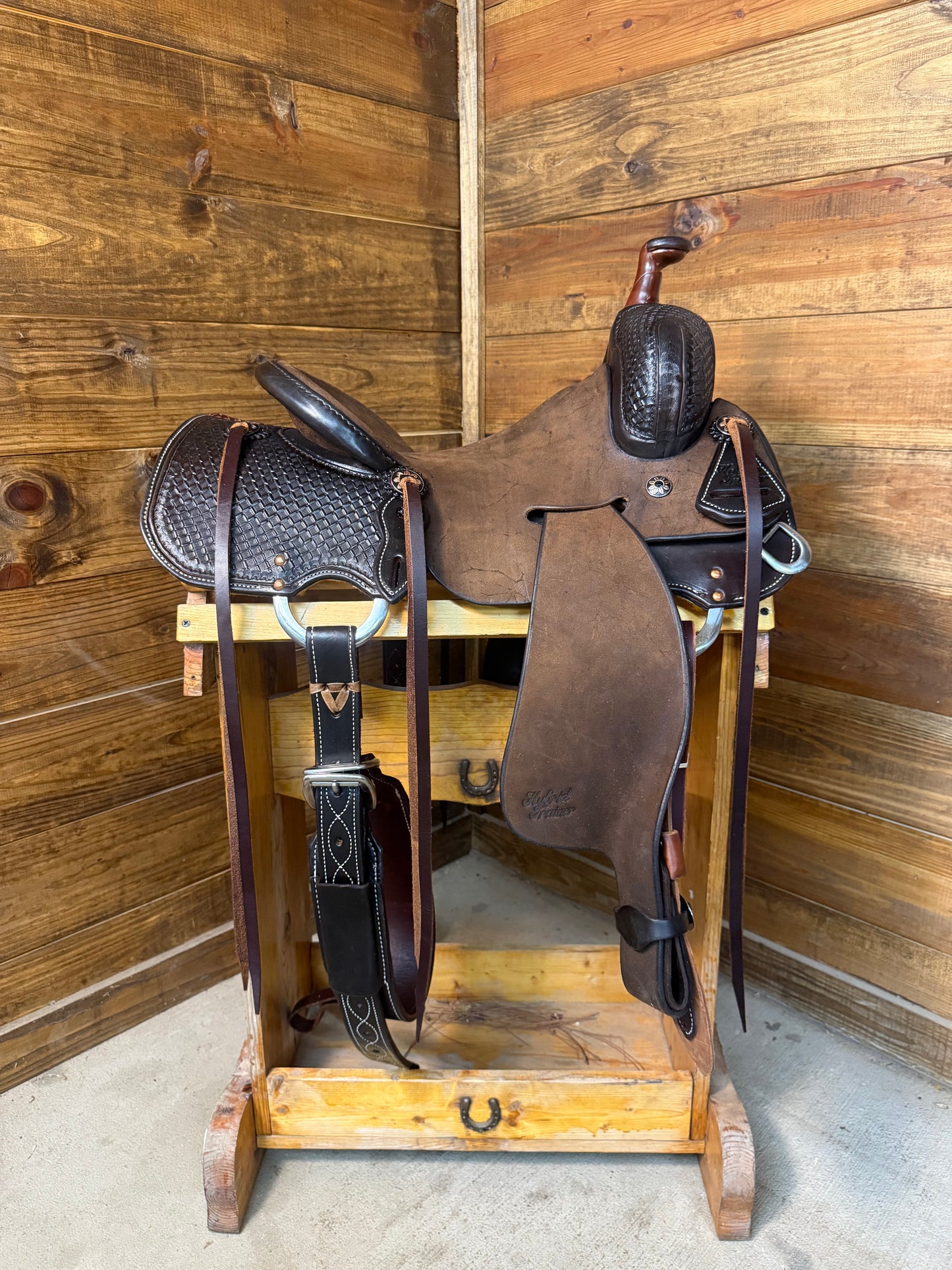 *SALE* Hybrid Trainer- 14.5"
