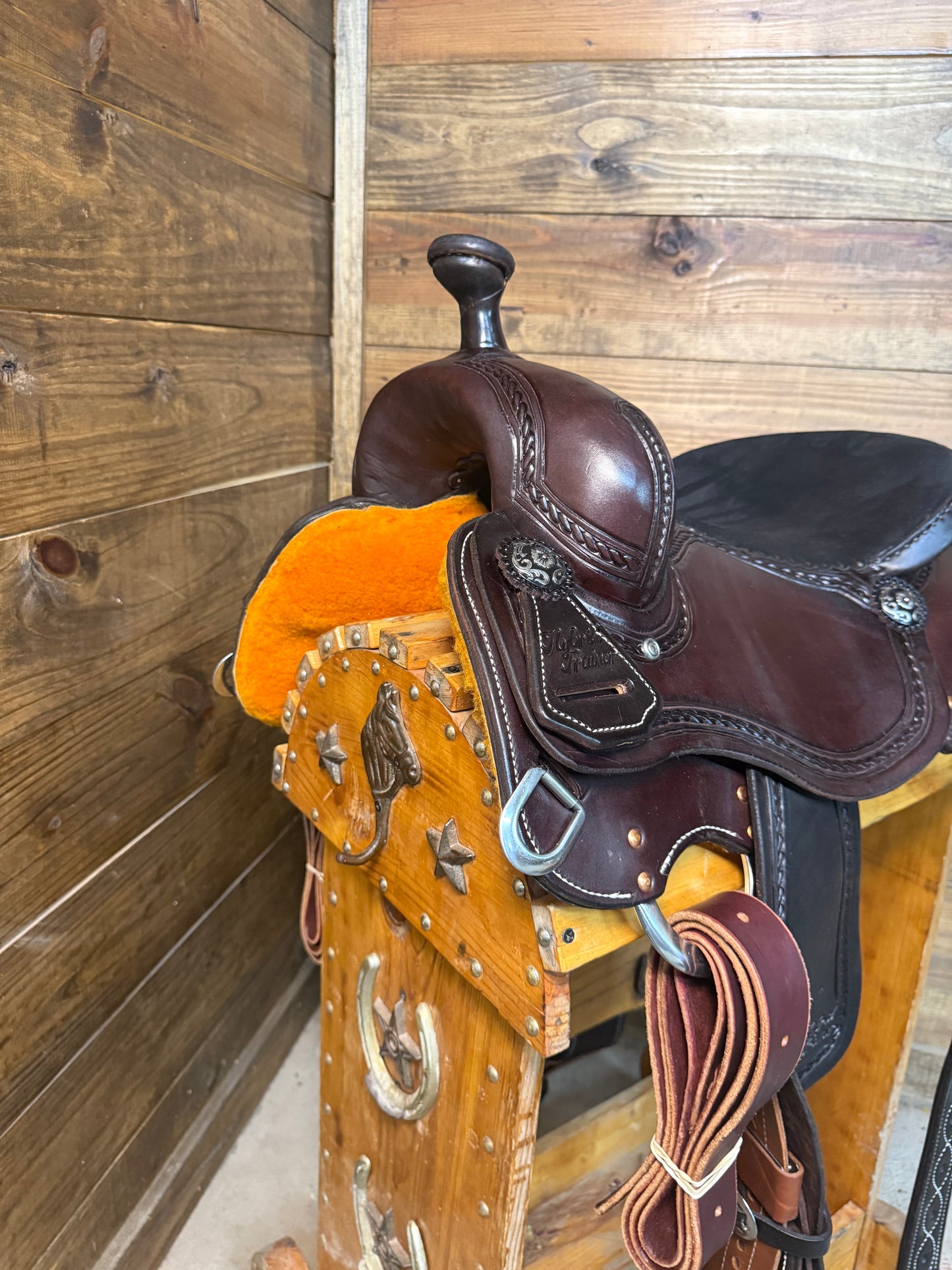 Hybrid Trainer DL Cowhorse