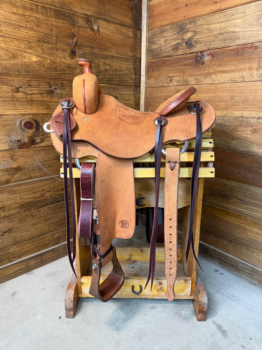Slaton Lightweight Cowhorse-15"