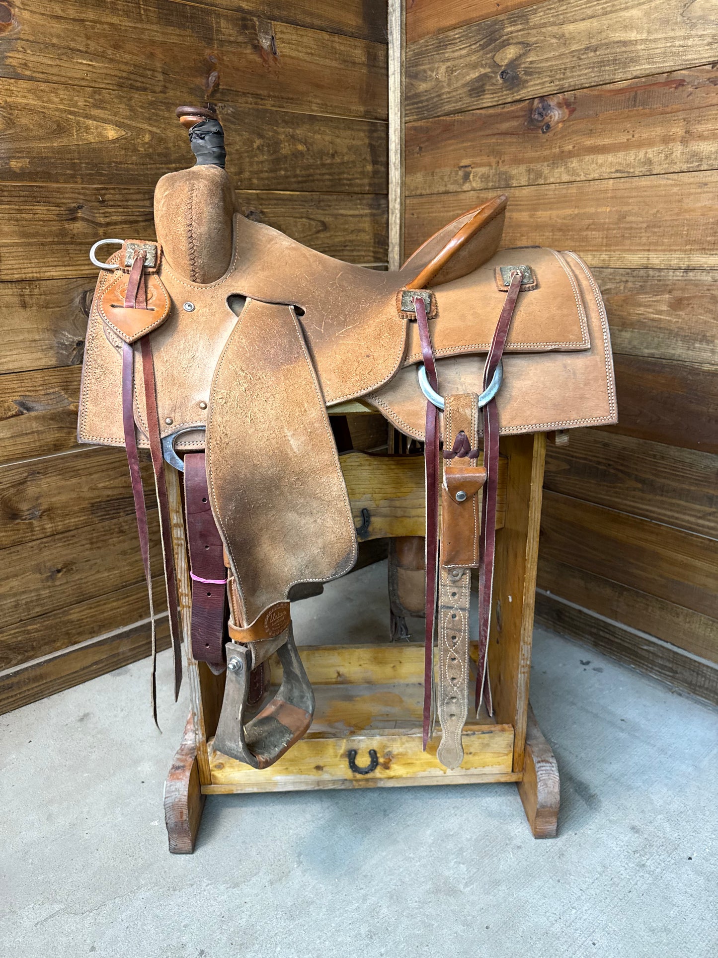 Slaton Ranch Cutter-15.5"
