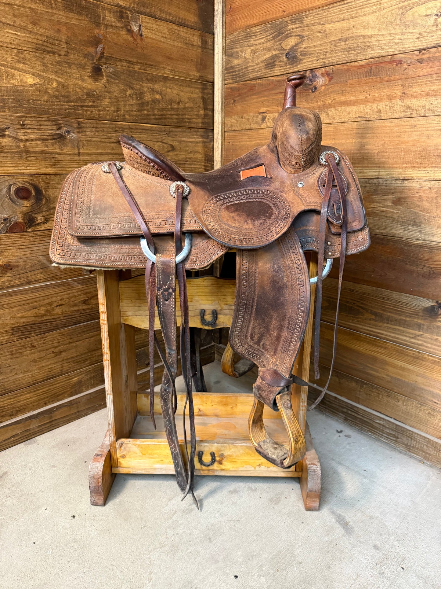Used Diamond D Saddle
