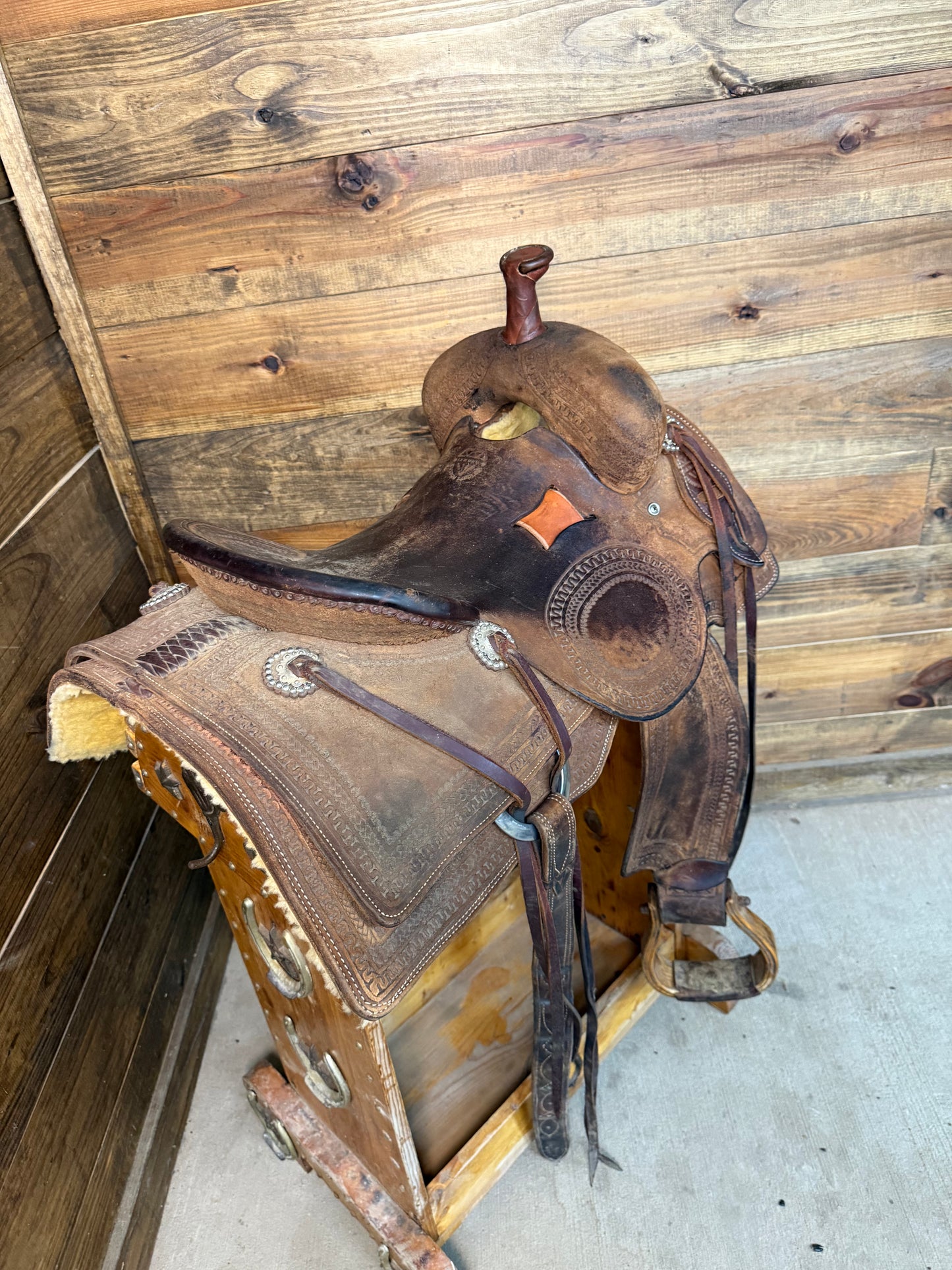 Used Diamond D Saddle
