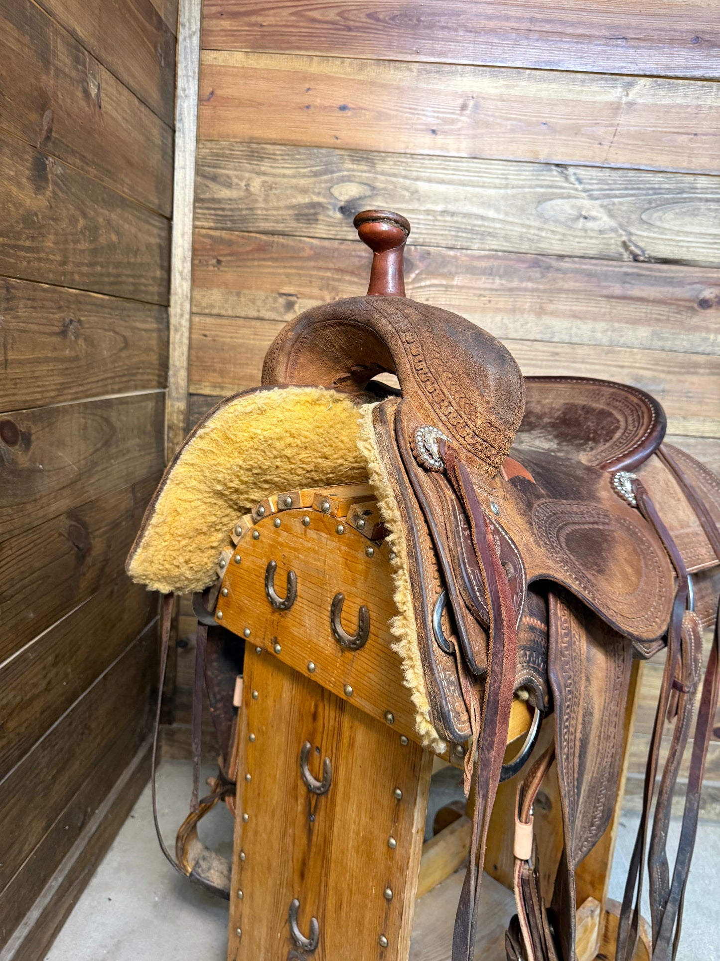 Used Diamond D Saddle