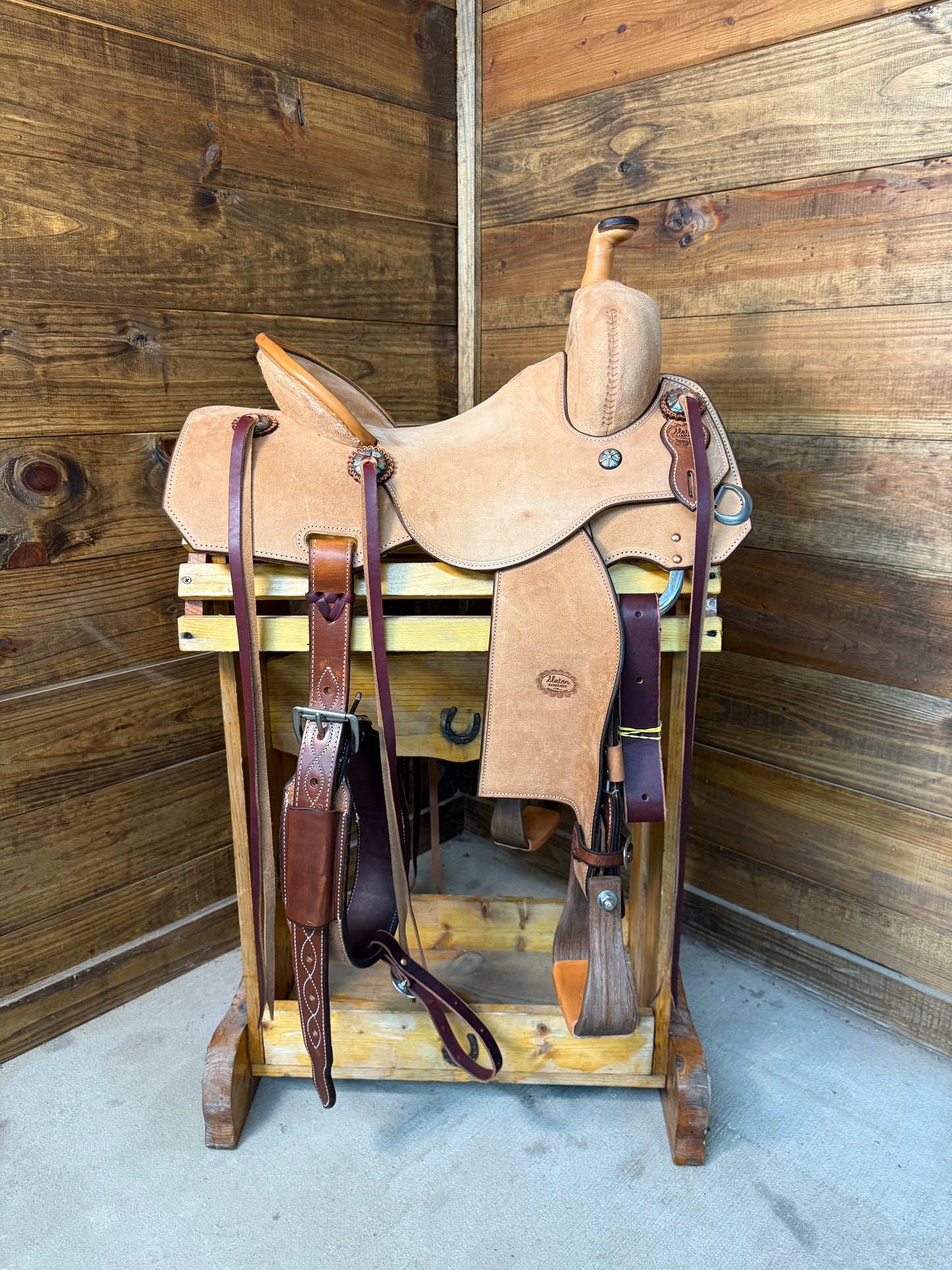 Slaton Lightweight Spinal Relief Ranch Cutter